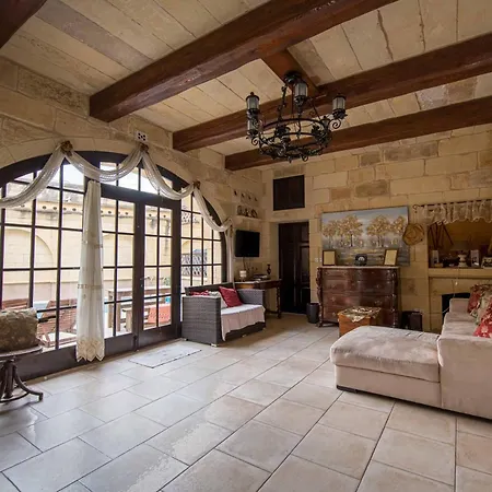 3 Bedroom With Private Pool 別荘 Għajn Melel