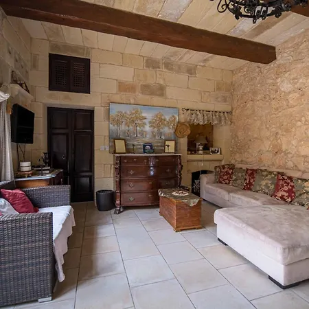 3 Bedroom With Private Pool Holiday home